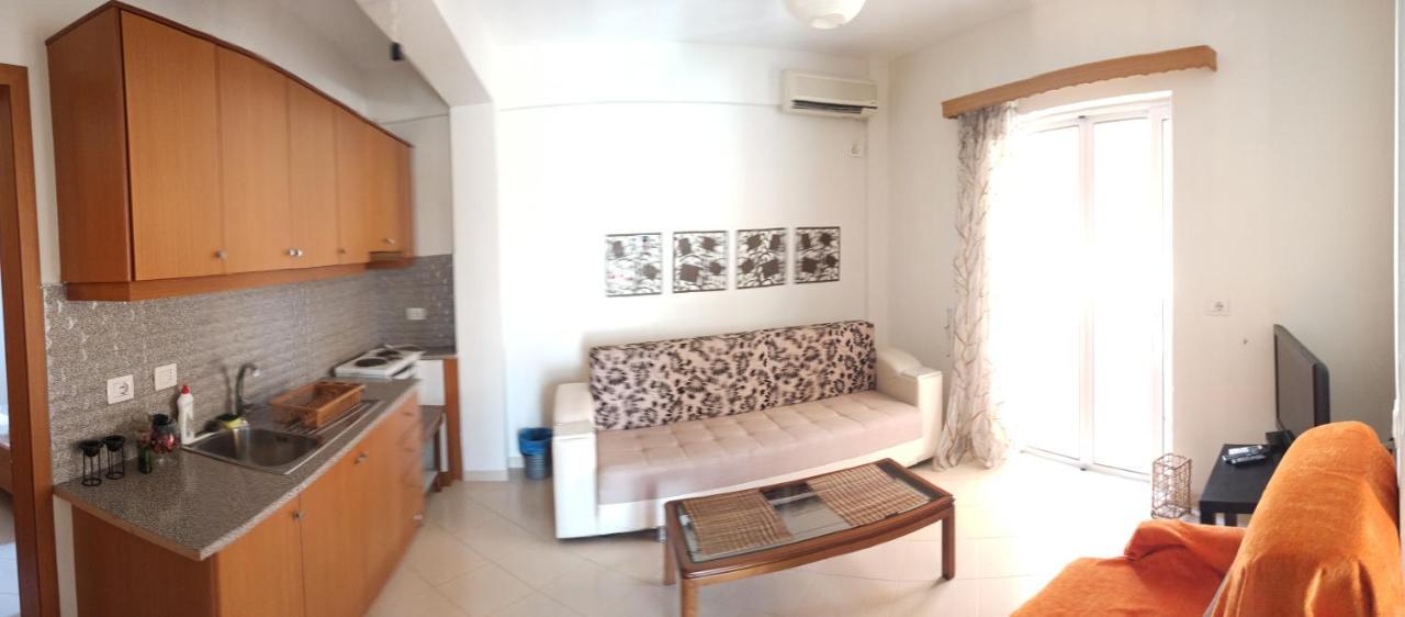 Achilles Apartments ساراندا المظهر الخارجي الصورة