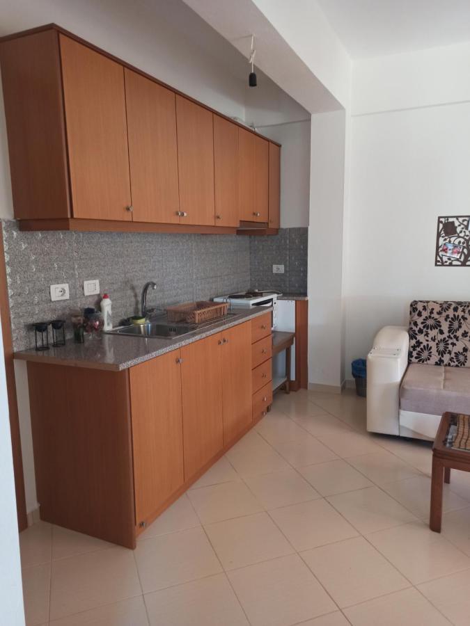 Achilles Apartments ساراندا المظهر الخارجي الصورة