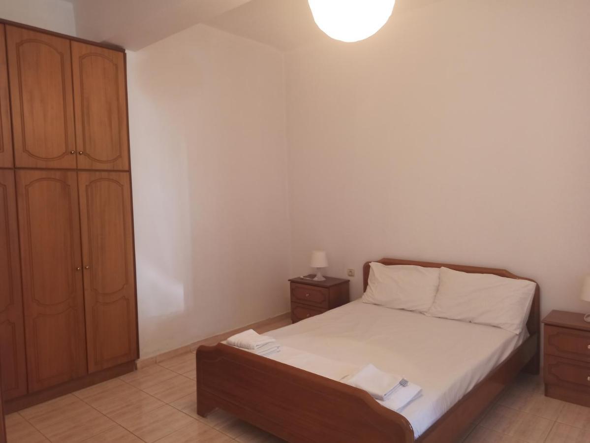 Achilles Apartments ساراندا المظهر الخارجي الصورة