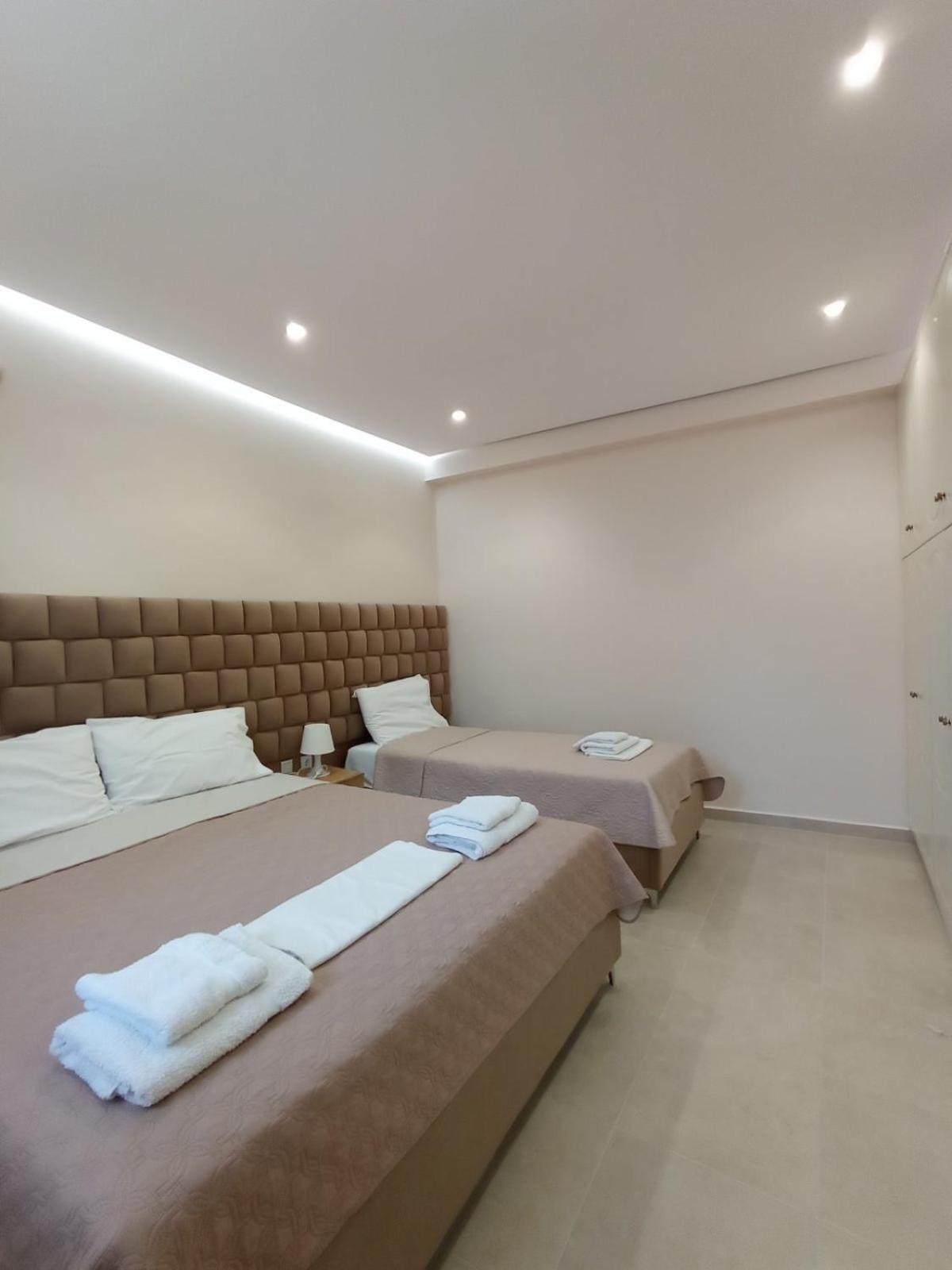 Achilles Apartments ساراندا المظهر الخارجي الصورة