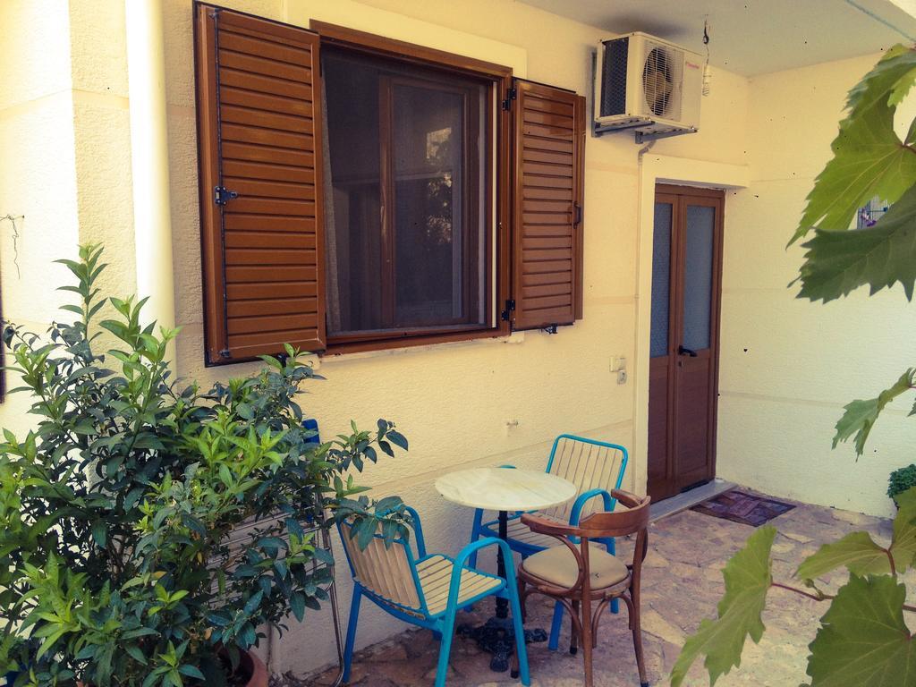 Achilles Apartments ساراندا المظهر الخارجي الصورة