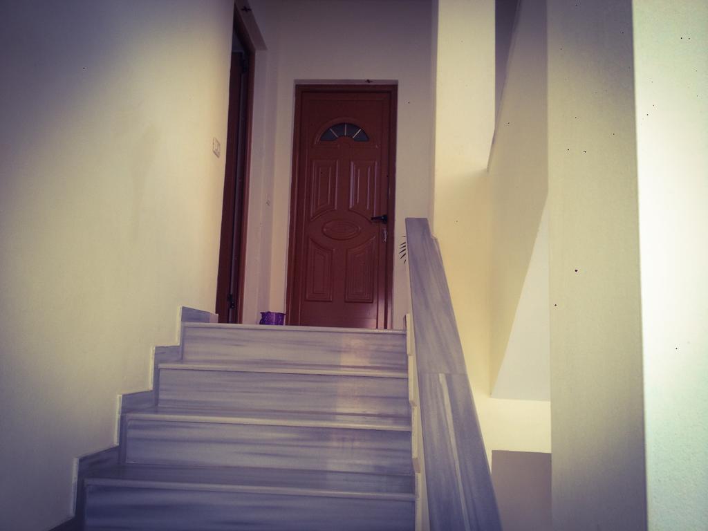 Achilles Apartments ساراندا المظهر الخارجي الصورة
