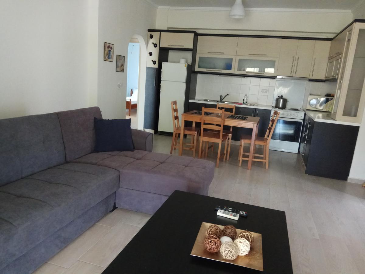 Achilles Apartments ساراندا المظهر الخارجي الصورة